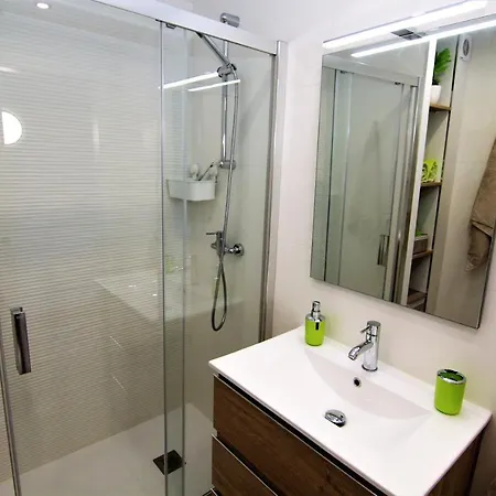 Aloe Floor بلايا ديل إنغلز